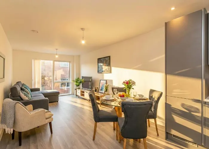 דירה Convenient 2 Bedroom