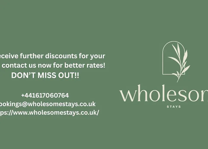 1 Bed Centre - Free Underground Parking - Balcony - Airbed Available *