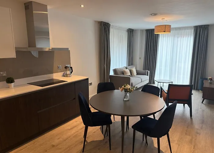 J&e Modern Luxury Apartamento Mánchester