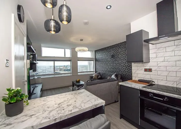 *superb Location* 20th Floor Manchester