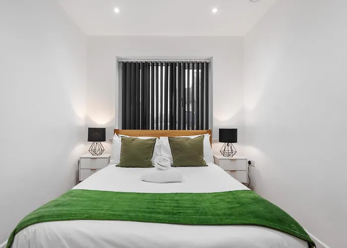 The Ideal Urban 4br - Coop - Etihad - Parking - Ev * 맨체스터