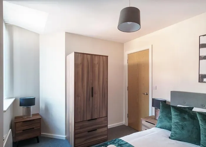 Apartment For 2 Salford Amenities Manchester