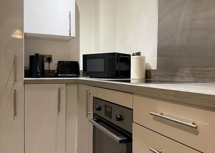 Apartment Modern 2br In M5, Man United Stadium, And Mediacity *