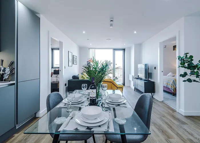 Skyline With Thermal 아파트