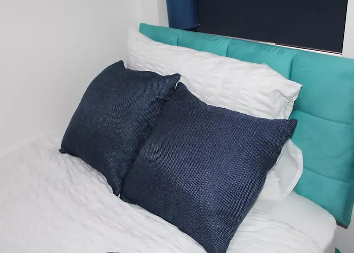 Appartamento Cosy - 15 Mins Drive To *