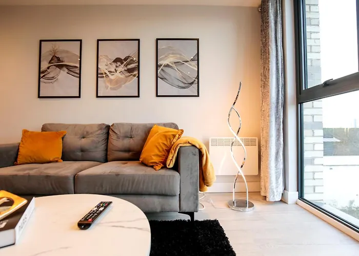 40 Percent Off Monthly 2 Bed Modern Near Piccadilly - Parking - Fast Wifi Apartman *