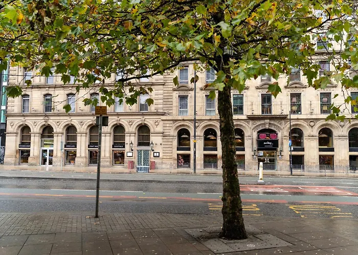 Portland By Sunday مانشستر