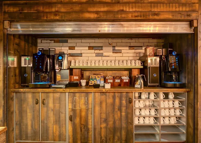 Portland By Sunday 3*