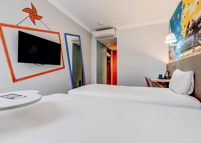 Portland By Sunday 3*