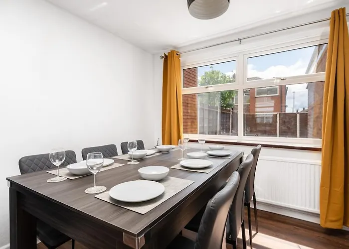 Comfy 3br - Pool Table - Games - Sleeps 8 Hébergement de vacances