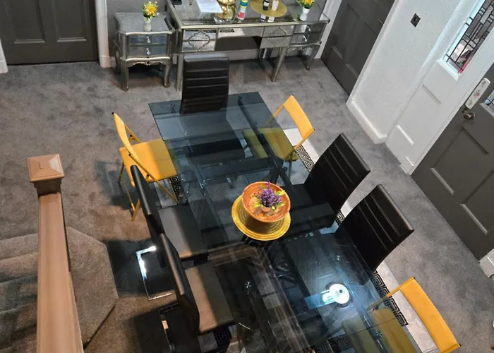 Luxury Free Wifi Old Trafford