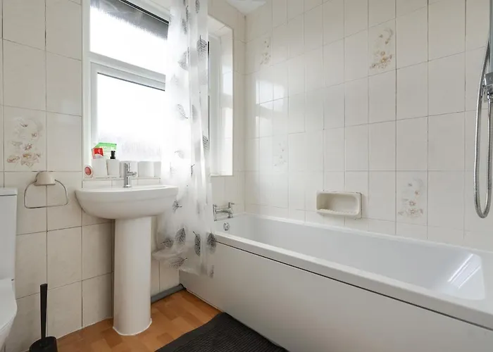 Comfy 3br - Pool Table - Games - Sleeps 8 Сasa de vacaciones *