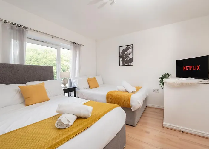 Tatil Evi Stylish 4bd Townhouse - Centre - O2 Apollo *