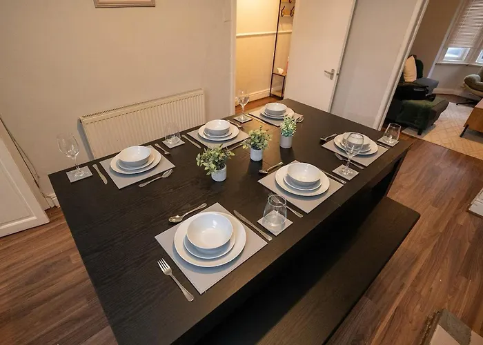 Dom wakacyjny Free Parking Ao Arena Old Trafford 3 Bedroom *