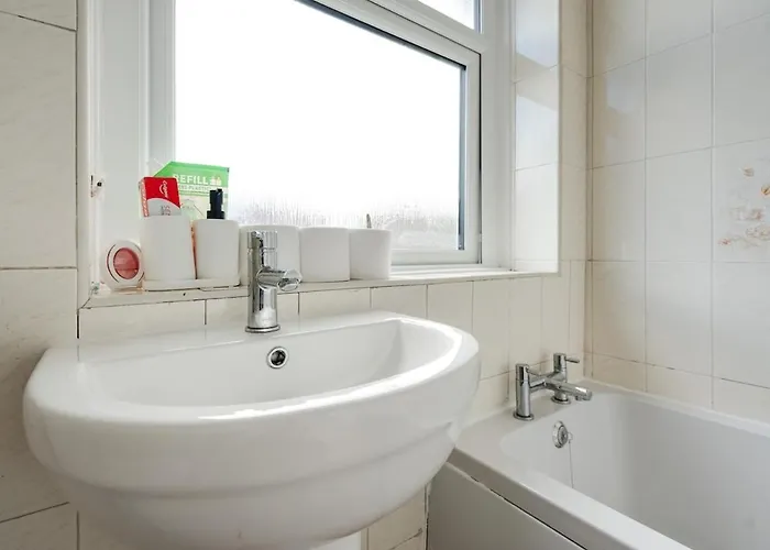 Hébergement de vacances Comfy 3br - Pool Table - Games - Sleeps 8