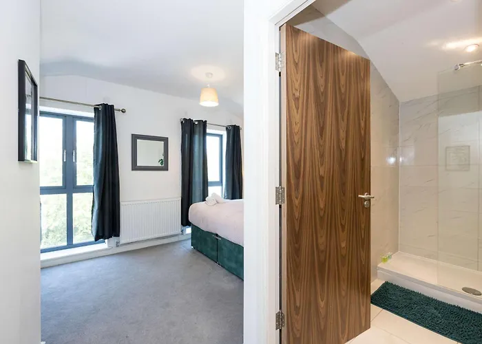 Rest&recharge At Brookdale House * Manchester