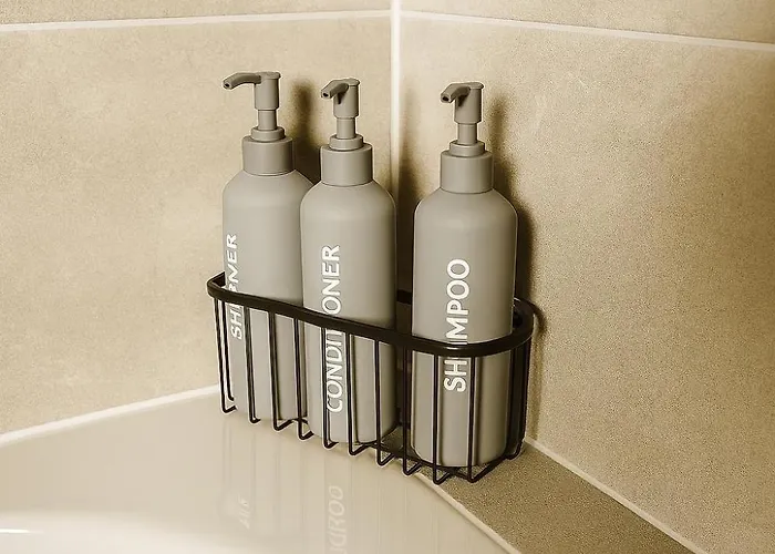 Dom wakacyjny Hub - 2br With Free Parking, Near Airport & Attractions *