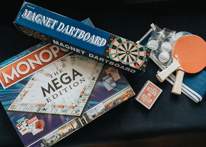 Hébergement de vacances Comfy 3br - Pool Table - Games - Sleeps 8 Manchester