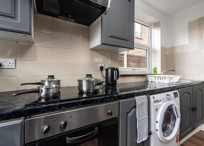 Comfy 3br - Pool Table - Games - Sleeps 8 Сasa de vacaciones *