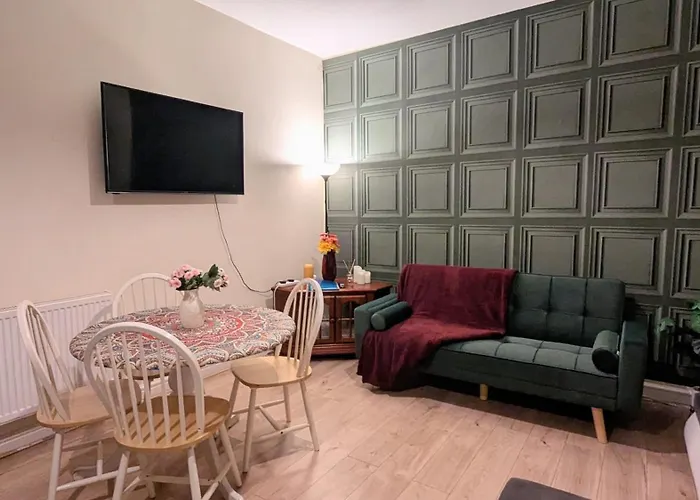 Entire 2 Bedroom Cosy Flat Near Centre Apartman Manchester