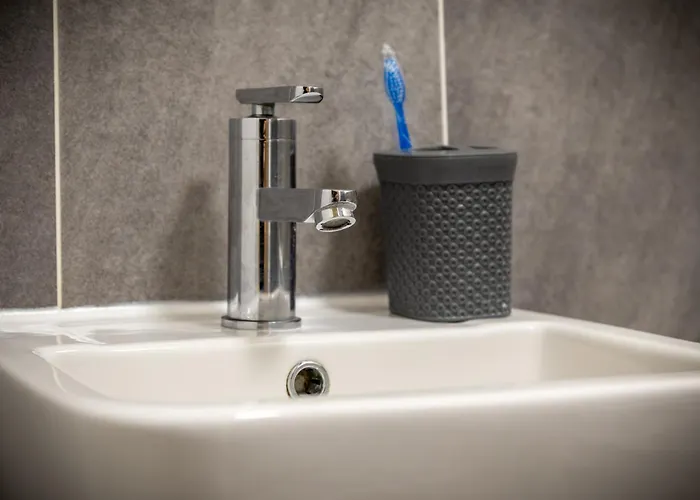 Bloom - Centre - Gated Parking Daire *