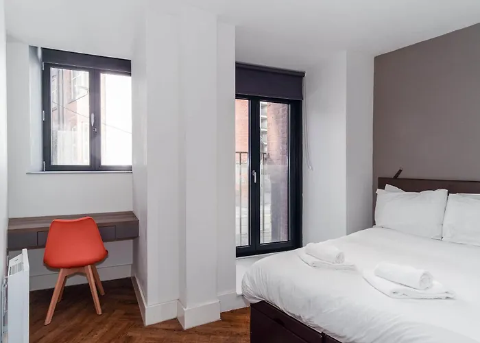 Modern 3bed Flat In W Security * 맨체스터