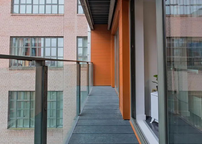 Modern 2 Bed With Balcony By Arndale * 맨체스터