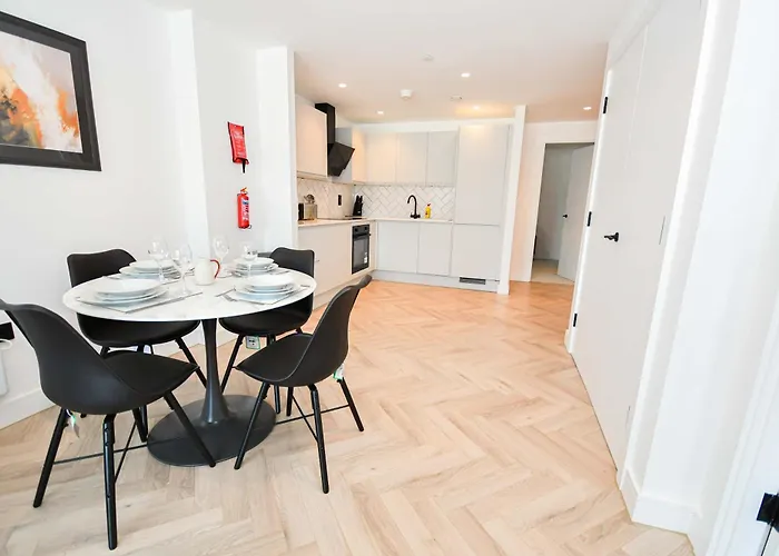 Daire Contemporary 2 Bed