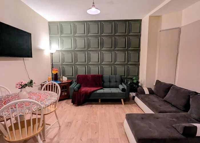 Lejlighed Entire 2 Bedroom Cosy Flat Near Centre