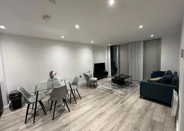 Luxe Penthouse 2 Bed Deansgate 아파트