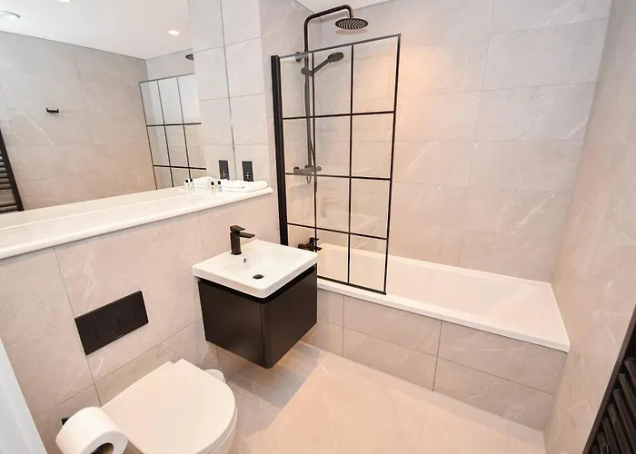 Daire Contemporary 2 Bed *