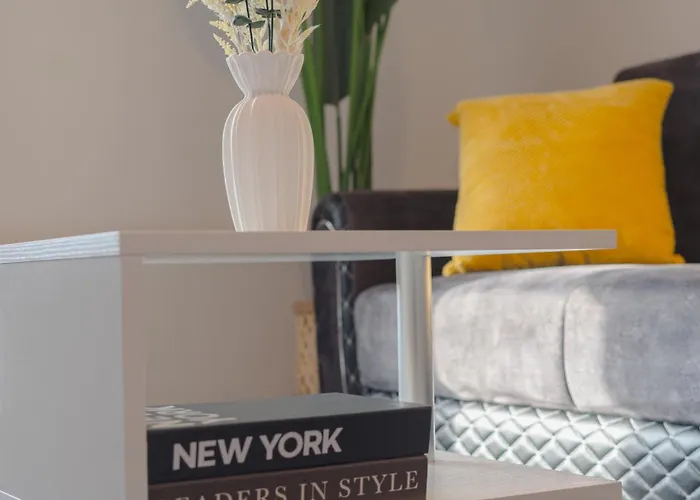 Apartmán Modern 3-bedroom Near Centre