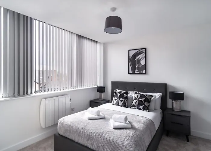 Zeni, Alexandra Rise Bright 1 Bed Apartmán Manchester