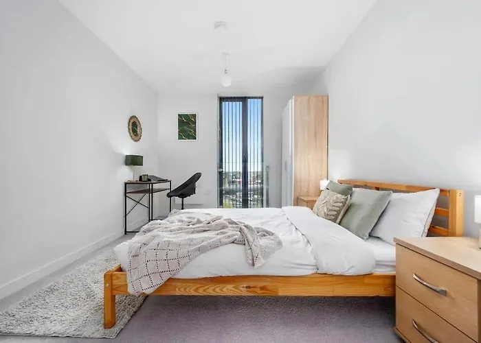 아파트 Center 28 Day Perks From May, Family And Business Travel Hideaway,parking, Walking Distance To Amenities