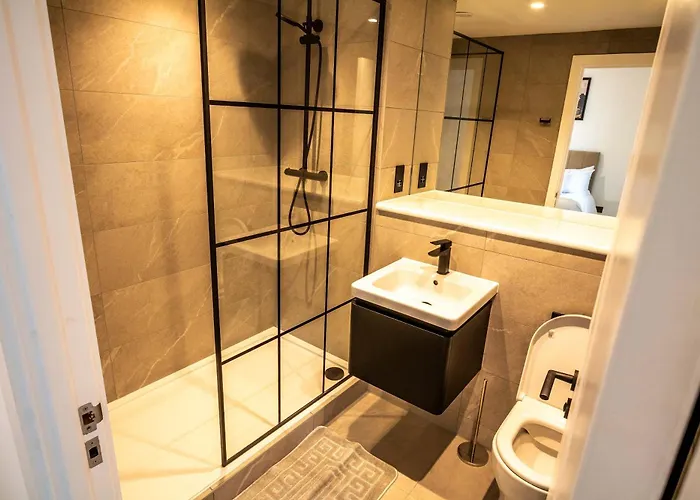 Fabulous 2 Bedroom In