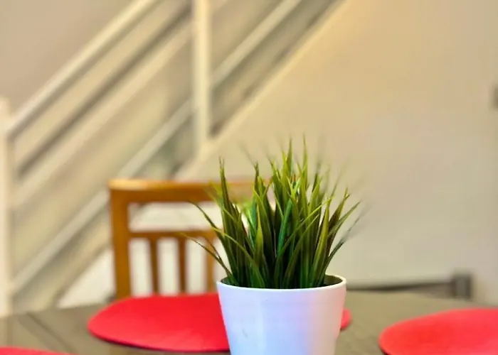 Lux Shared Flat With 2 Private Bedrooms And 2 Private En-suite Bathrooms