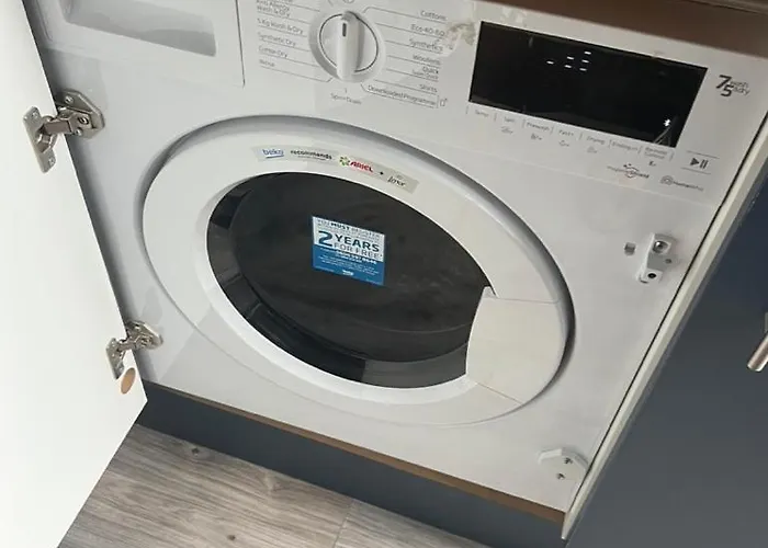 Lux Shared Flat With 2 Private Bedrooms And 2 Private En-suite Bathrooms