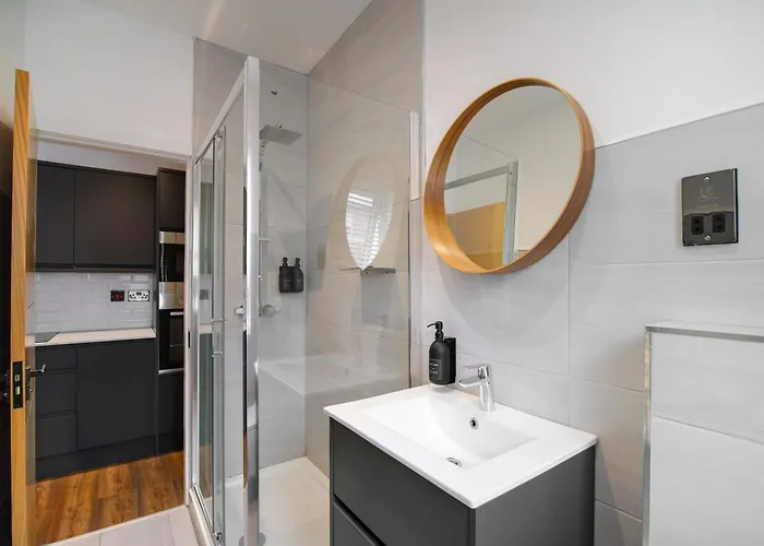 Afflecks By The Heim 아파트