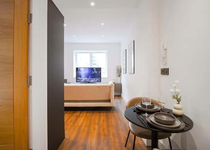 Afflecks By The Heim *