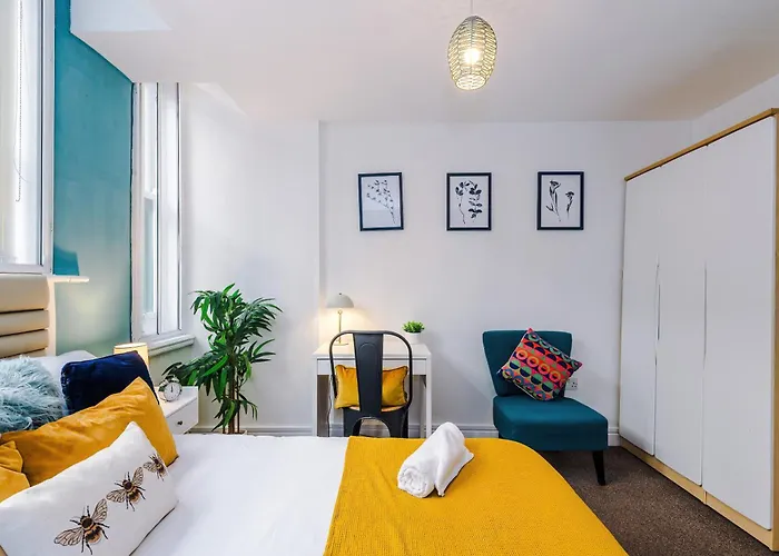 2br Flat In Northern Quarter, Kitchen, Parking, Wifi アパート