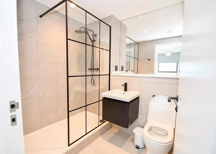 아파트 Contemporary 2 Bed