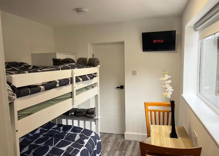 Lux Shared Flat With 2 Private Bedrooms And 2 Private En-suite Bathrooms Mánchester