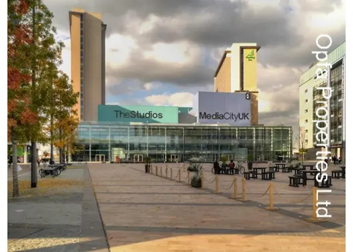 X1 Humble Abode * Manchester