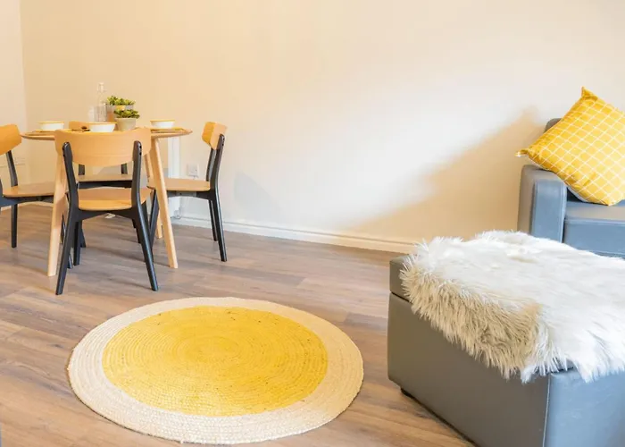 Fletcher House In Daire