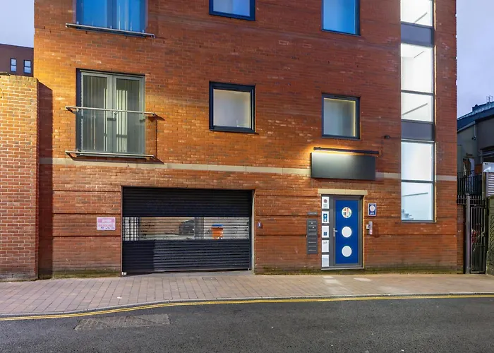 Bloom - Centre - Gated Parking Manchester