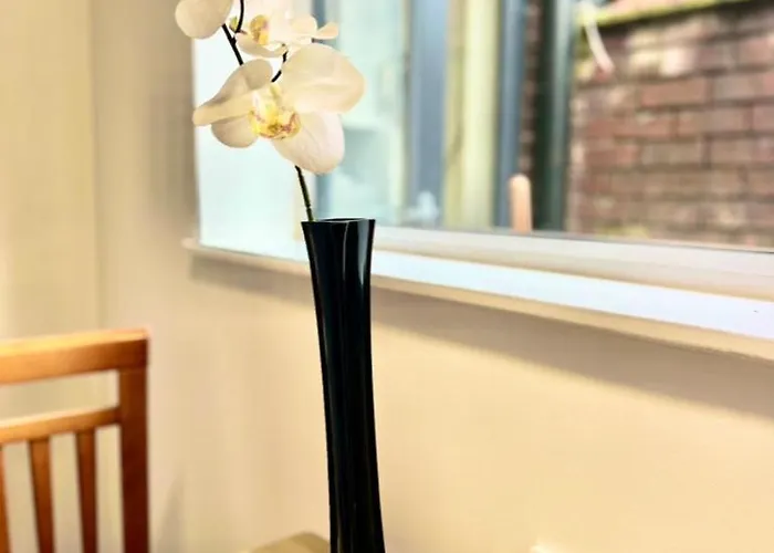 Lux Shared Flat With 2 Private Bedrooms And 2 Private En-suite Bathrooms