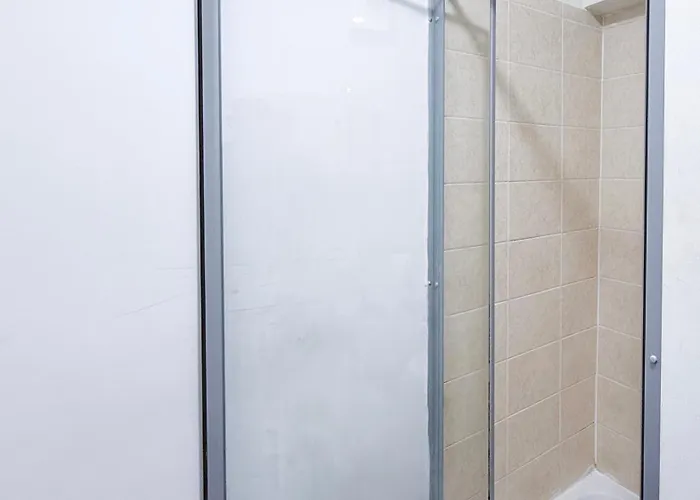 Apartmán Modern 3-bedroom Near Centre