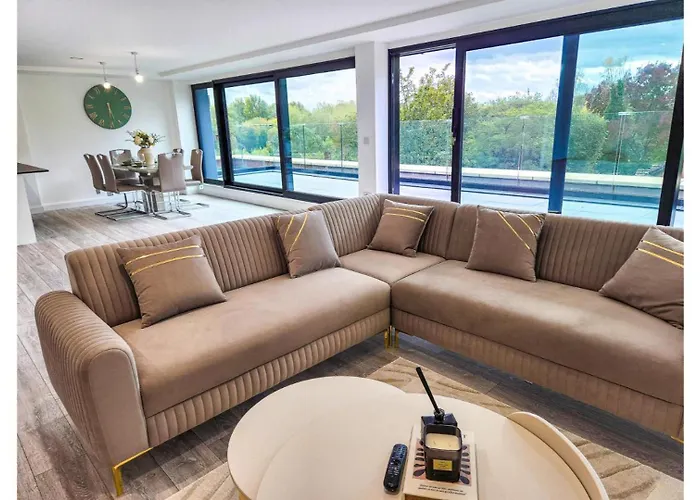 Opfa Luxury Apartment