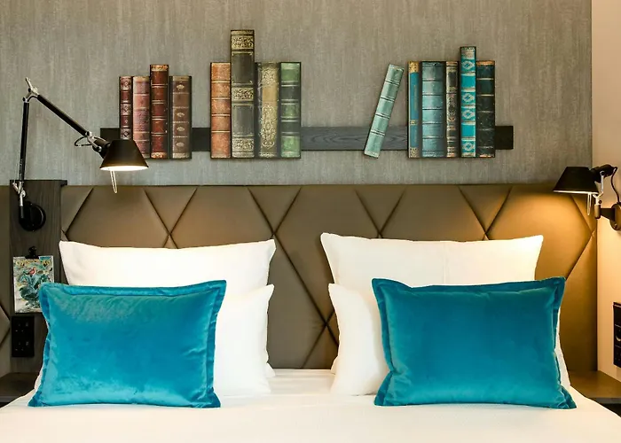 One Manchester-st. Peter's Square 酒店 3*