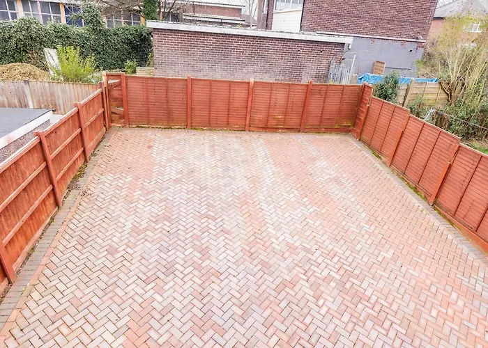 Spacious & Cosy In *